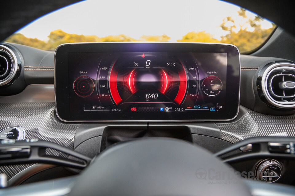 Mercedes-Benz C-Class W206 (2022) Interior