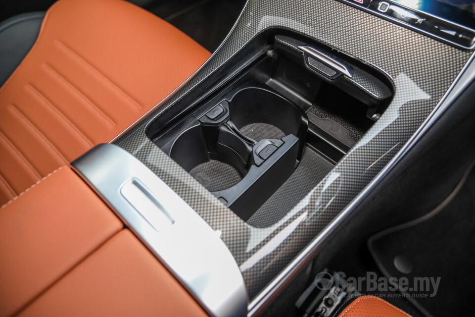 Mercedes-Benz C-Class W206 (2022) Interior