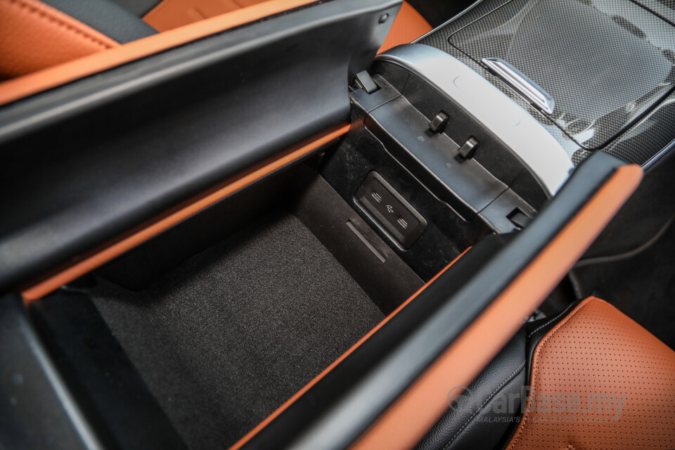 Mercedes-Benz C-Class W206 (2022) Interior
