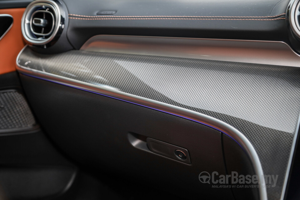 Mercedes-Benz C-Class W206 (2022) Interior