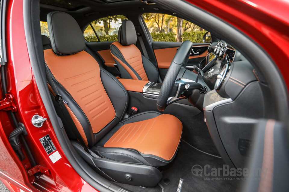 Mercedes-Benz C-Class W206 (2022) Interior