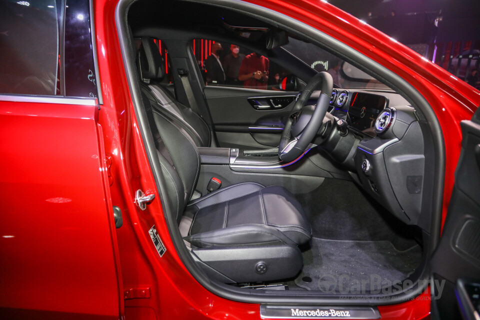 Mercedes-Benz C-Class W206 (2022) Interior