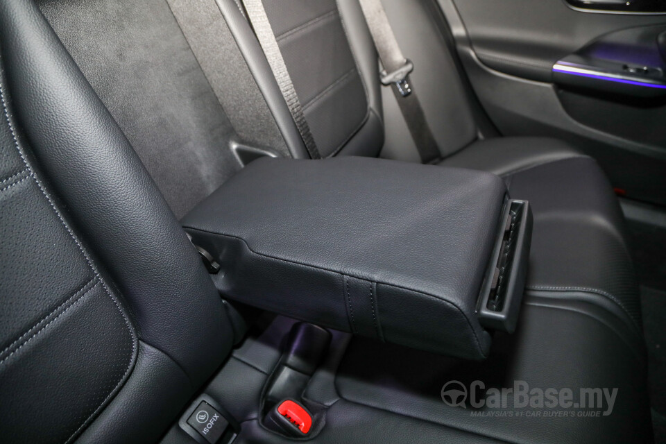 Mercedes-Benz C-Class W206 (2022) Interior