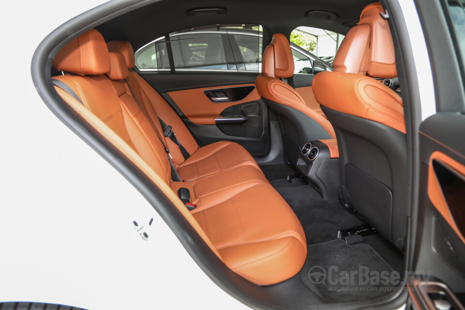 Mercedes-Benz C-Class W206 (2022) Interior