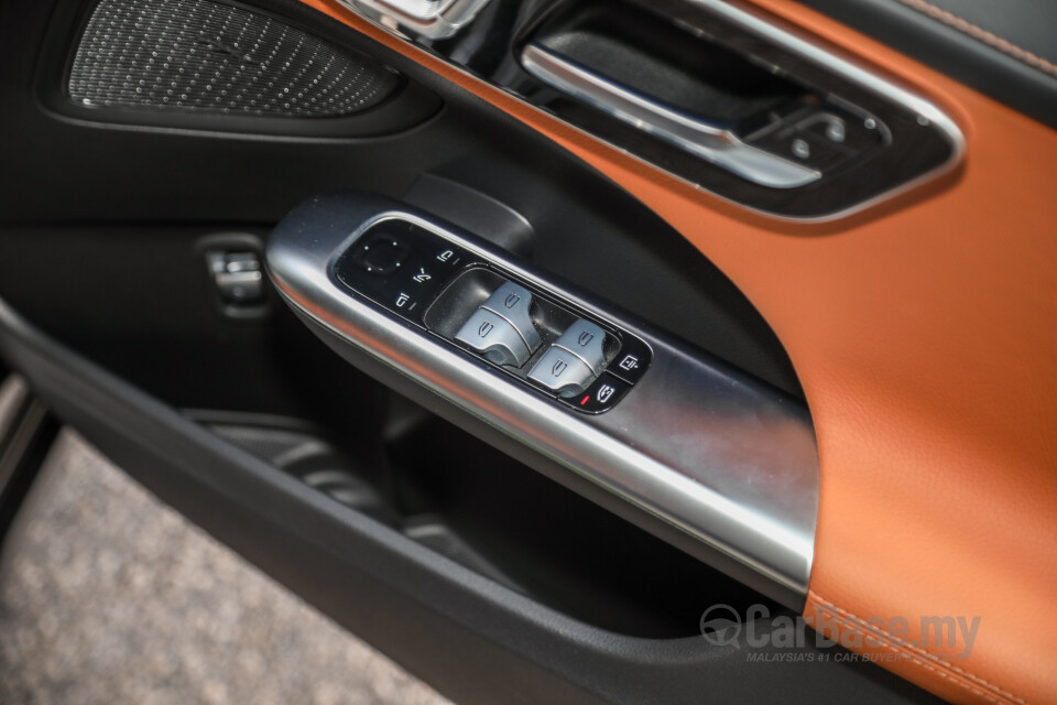 Mercedes-Benz C-Class W206 (2022) Interior