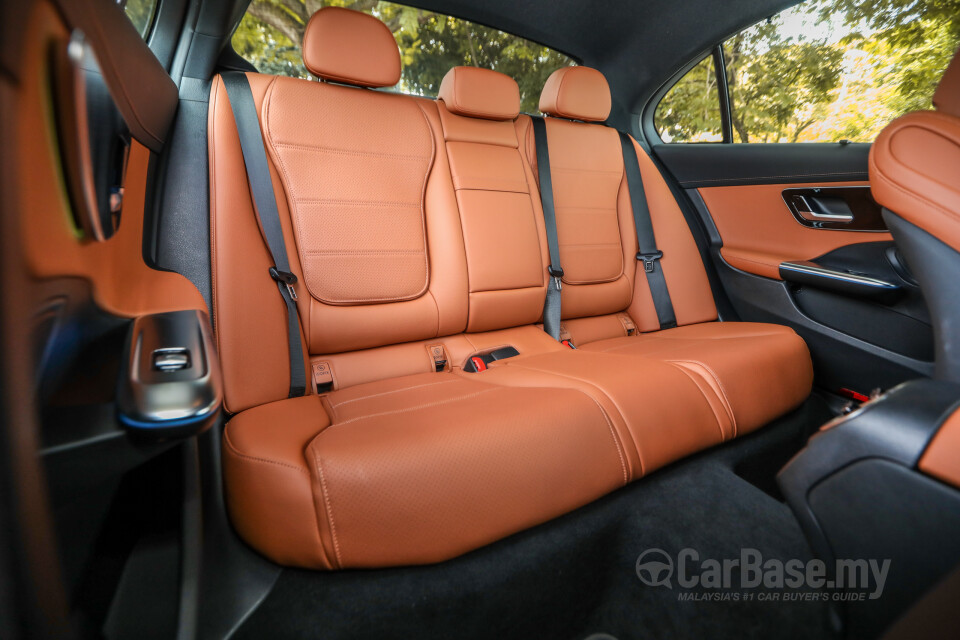 Mercedes-Benz C-Class W206 (2022) Interior