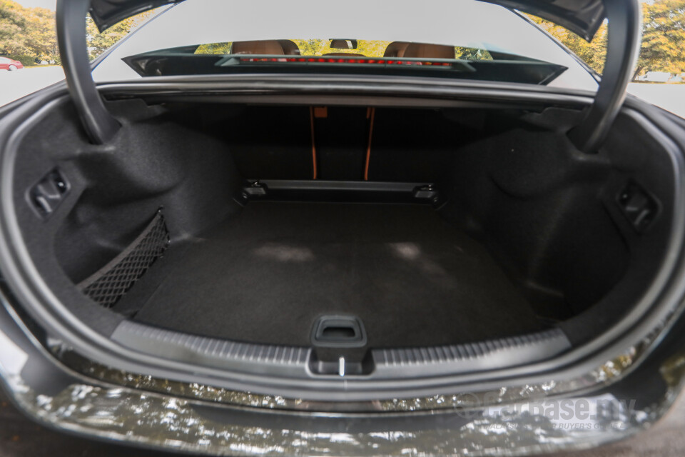 Mercedes-Benz C-Class W206 (2022) Interior
