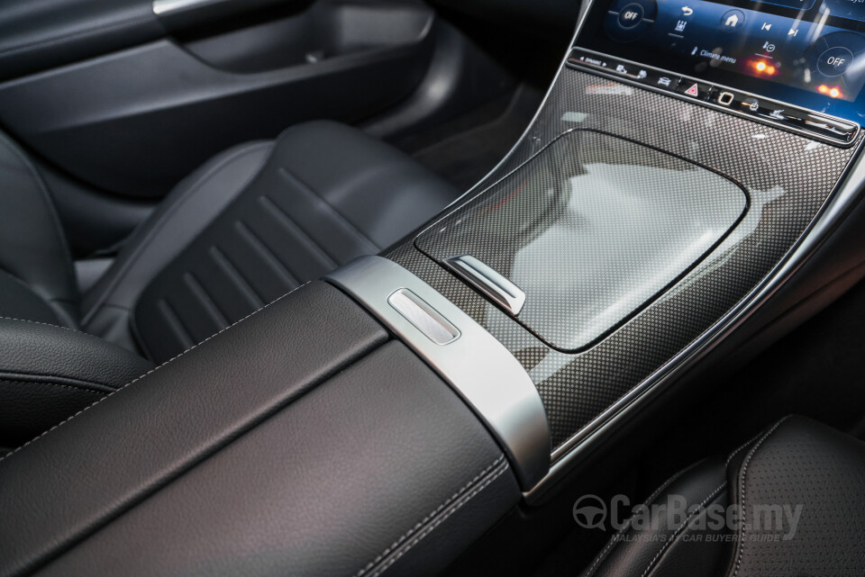 Mercedes-Benz C-Class W206 (2022) Interior