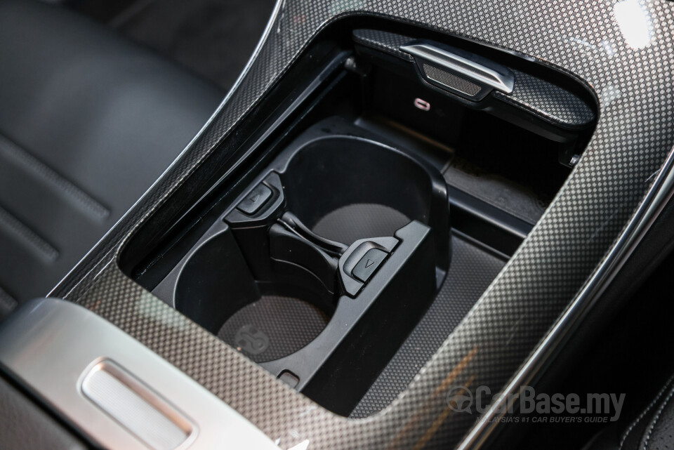 Mercedes-Benz C-Class W206 (2022) Interior