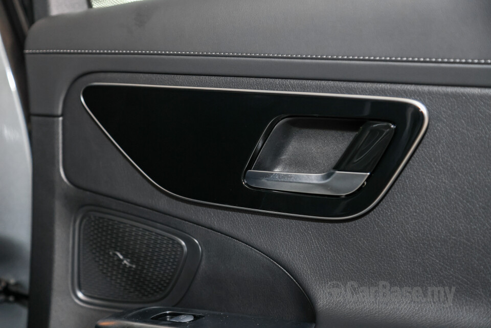 Mercedes-Benz C-Class W206 (2022) Interior