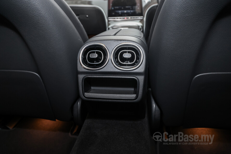 Mercedes-Benz C-Class W206 (2022) Interior