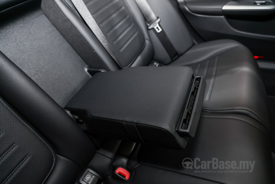 Mercedes-Benz C-Class W206 (2022) Interior
