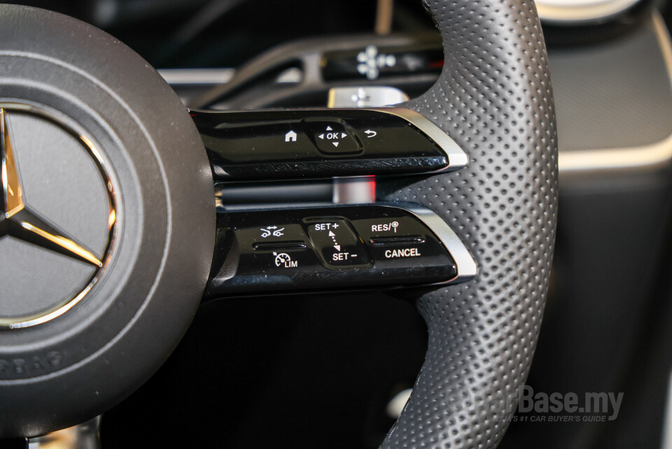 Mercedes-Benz C-Class W206 (2022) Interior