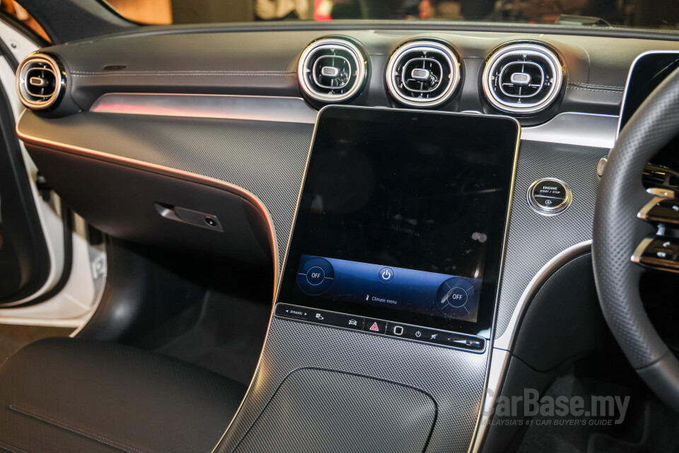 Mercedes-Benz C-Class W206 (2022) Interior