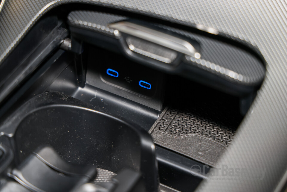 Mercedes-Benz C-Class W206 (2022) Interior