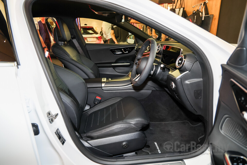 Mercedes-Benz C-Class W206 (2022) Interior