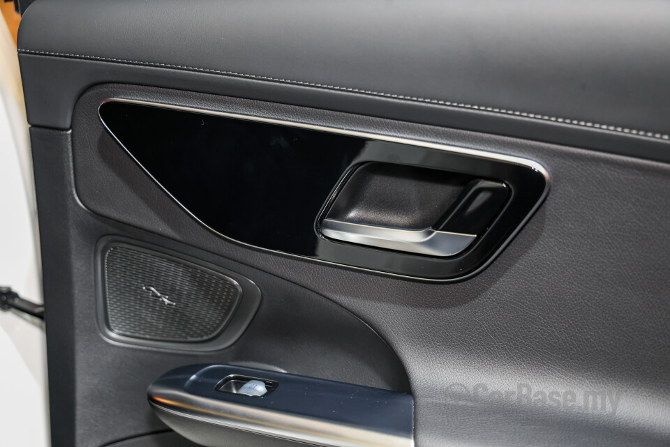 Mercedes-Benz C-Class W206 (2022) Interior