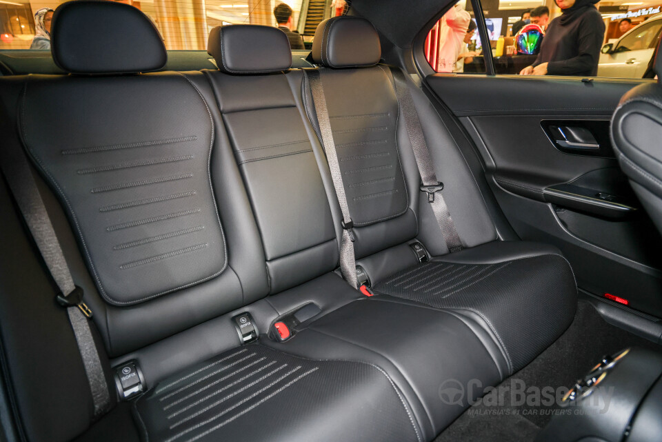Mercedes-Benz C-Class W206 (2022) Interior