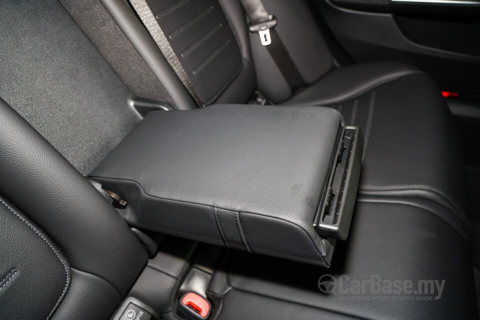 Mercedes-Benz C-Class W206 (2022) Interior