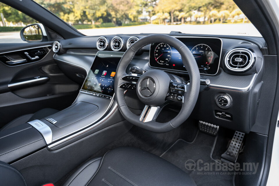 Mercedes-Benz C-Class W206 (2022) Interior