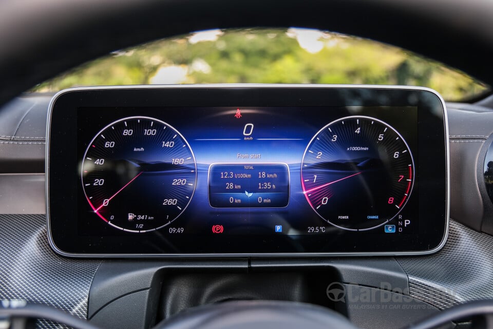 Mercedes-Benz C-Class W206 (2022) Interior