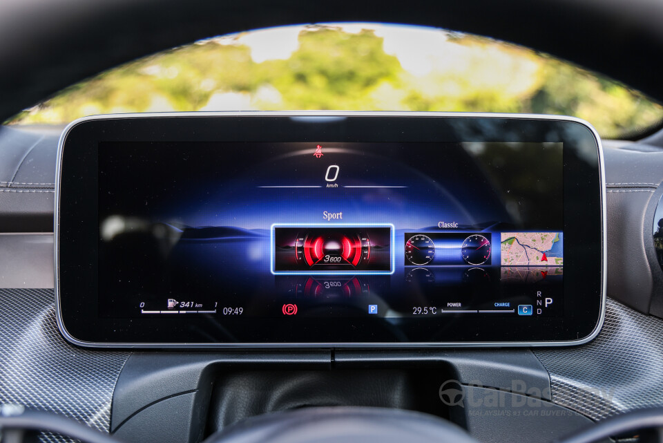 Mercedes-Benz C-Class W206 (2022) Interior
