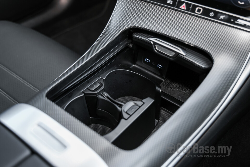 Mercedes-Benz C-Class W206 (2022) Interior