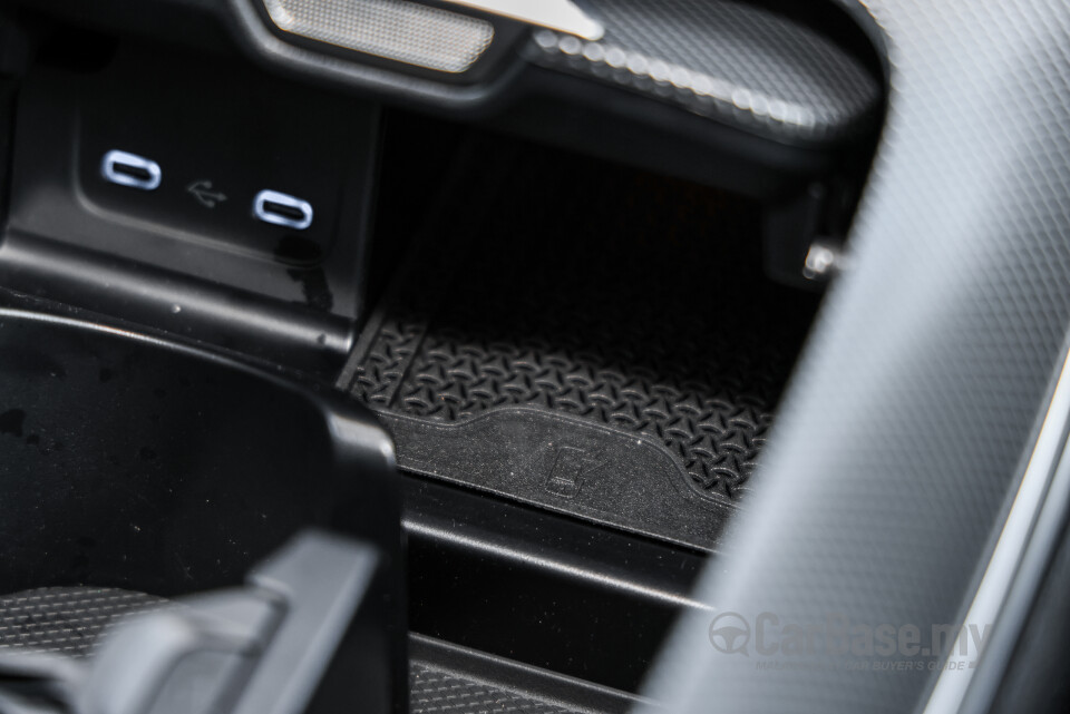 Mercedes-Benz C-Class W206 (2022) Interior