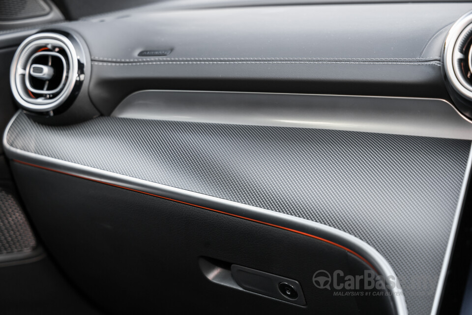 Mercedes-Benz C-Class W206 (2022) Interior