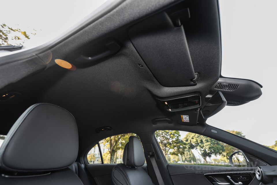 Mercedes-Benz C-Class W206 (2022) Interior