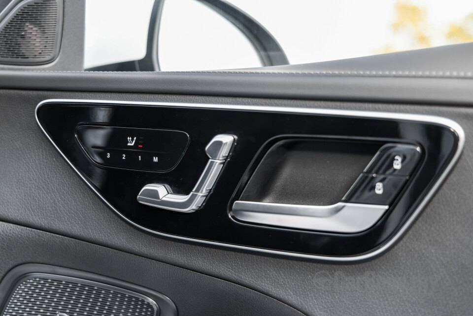 Mercedes-Benz C-Class W206 (2022) Interior
