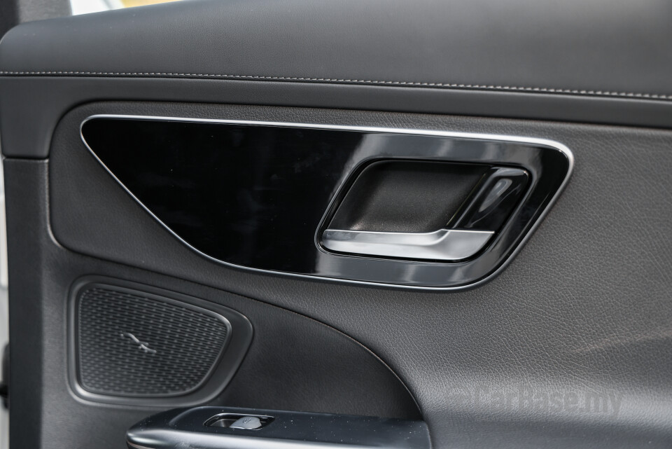 Mercedes-Benz C-Class W206 (2022) Interior
