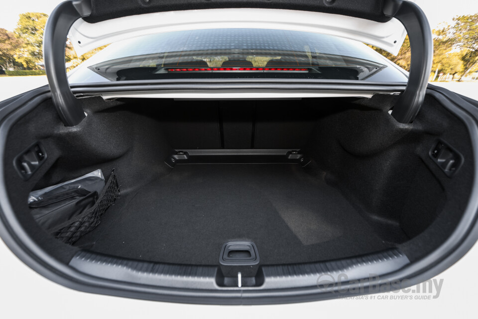 Mercedes-Benz C-Class W206 (2022) Interior