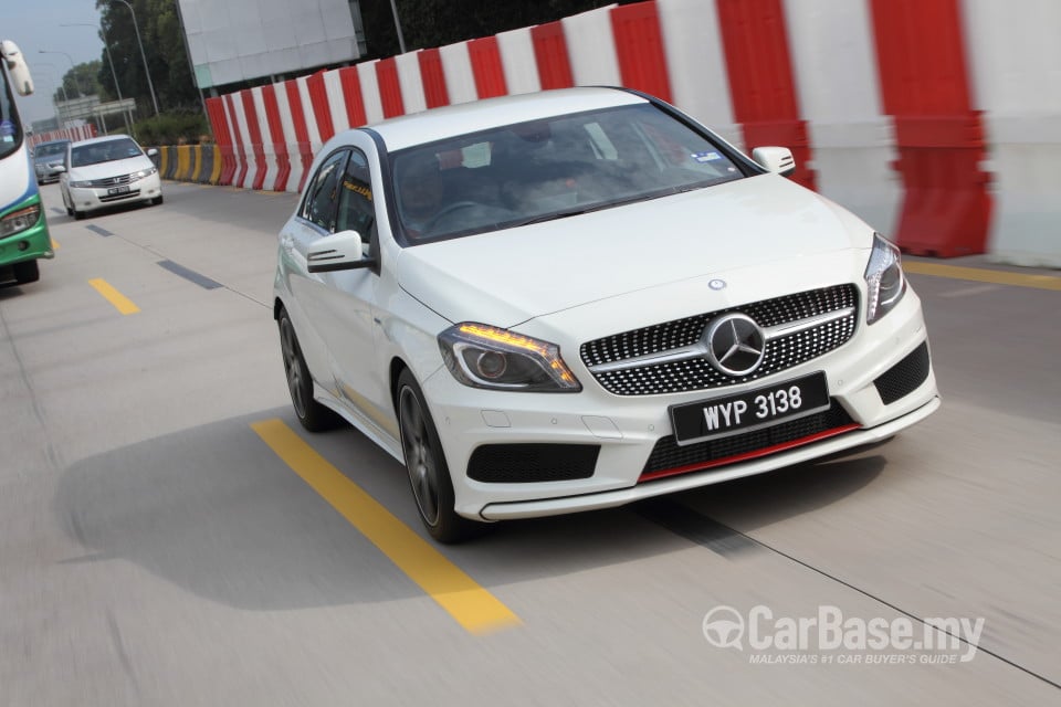 Mercedes-Benz A-Class W176 (2013) Exterior