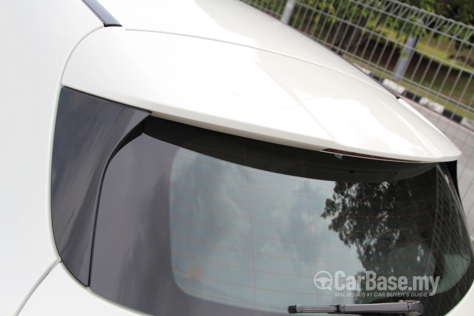 Mercedes-Benz A-Class W176 (2013) Exterior