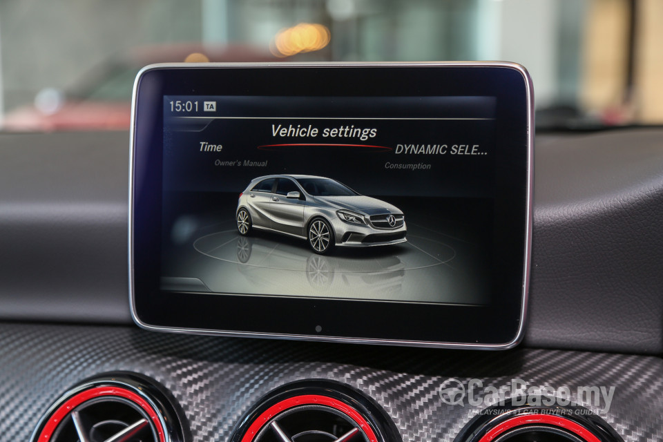 Mercedes-Benz A-Class W176 Facelift (2016) Interior