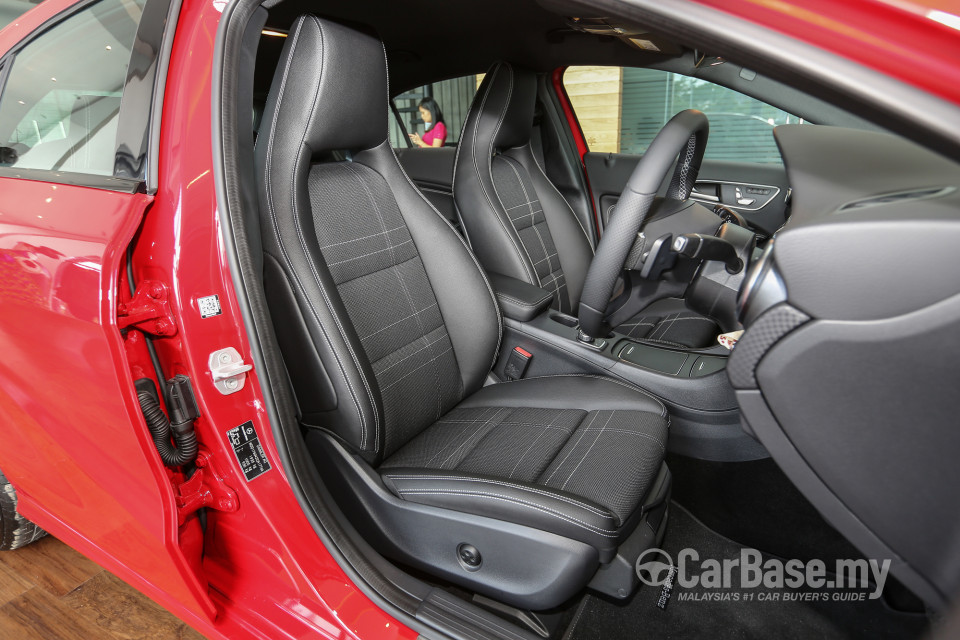 Mercedes-Benz A-Class W176 Facelift (2016) Interior