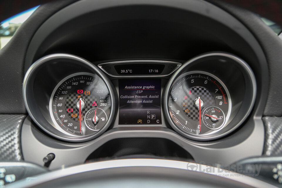 Audi A4 B9 (2016) Interior