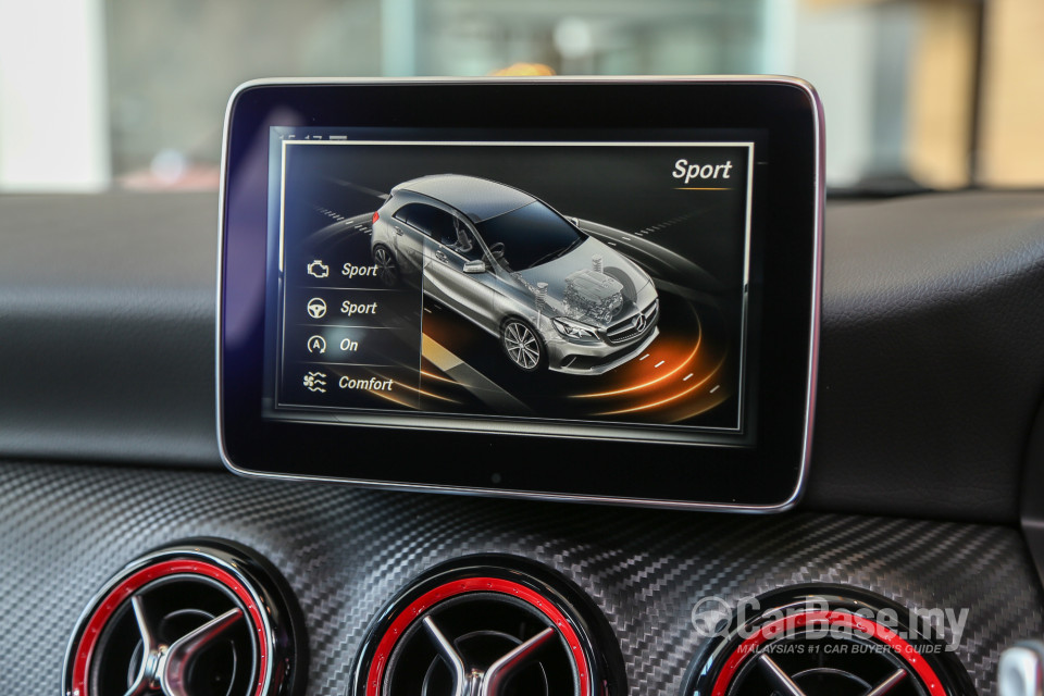Mercedes-Benz A-Class W176 Facelift (2016) Interior