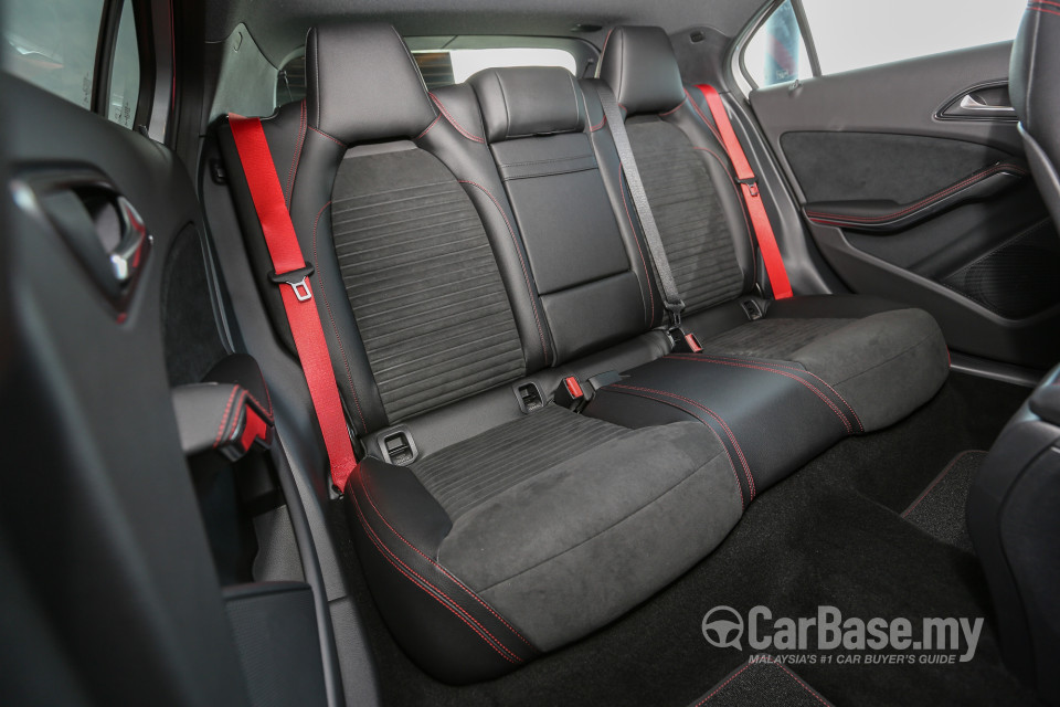 Mercedes-Benz A-Class W176 Facelift (2016) Interior