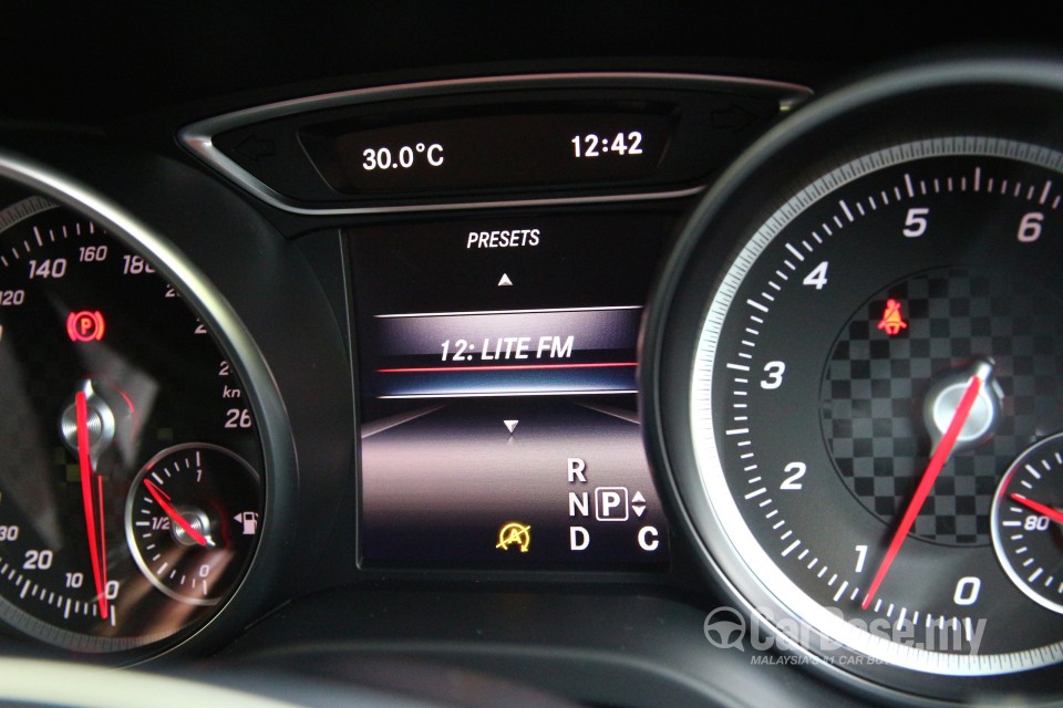 Mercedes-Benz A-Class W176 Facelift (2016) Interior