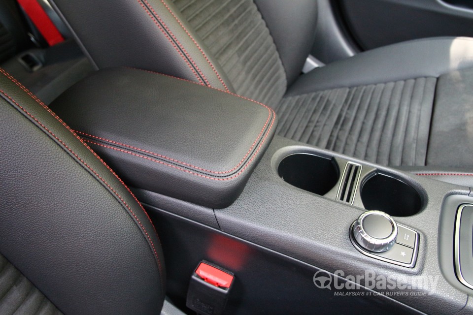 Mercedes-Benz A-Class W176 Facelift (2016) Interior