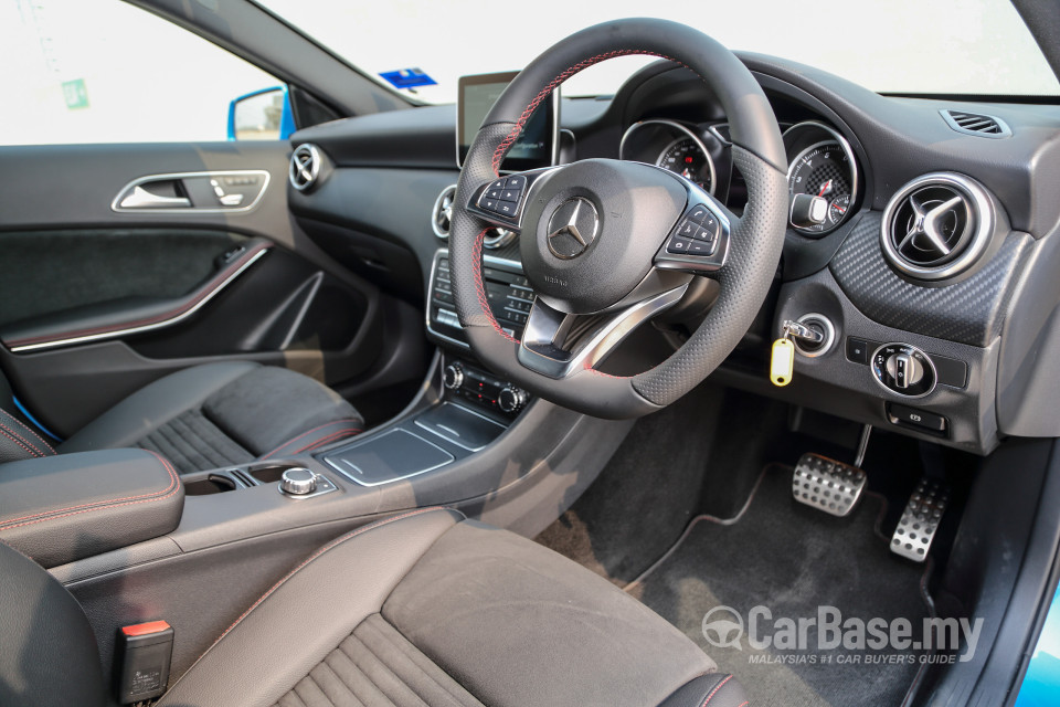 Mercedes-Benz A-Class W176 Facelift (2016) Interior