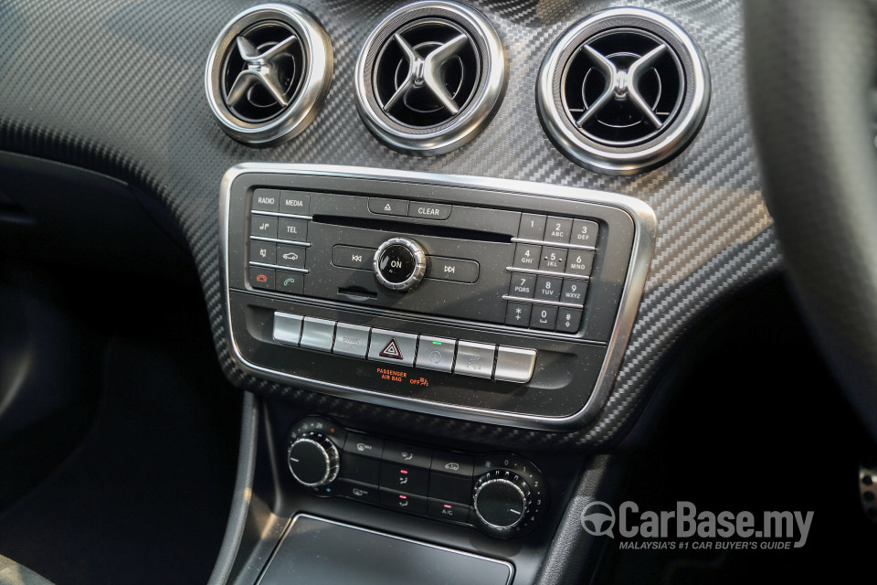Mercedes-Benz A-Class W176 Facelift (2016) Interior