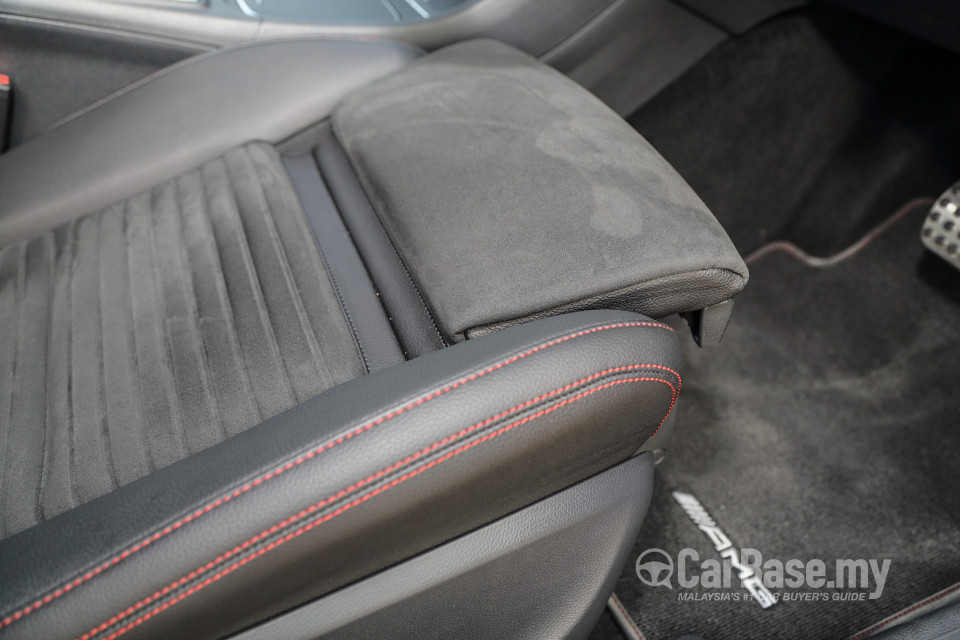 Mercedes-Benz A-Class W176 Facelift (2016) Interior