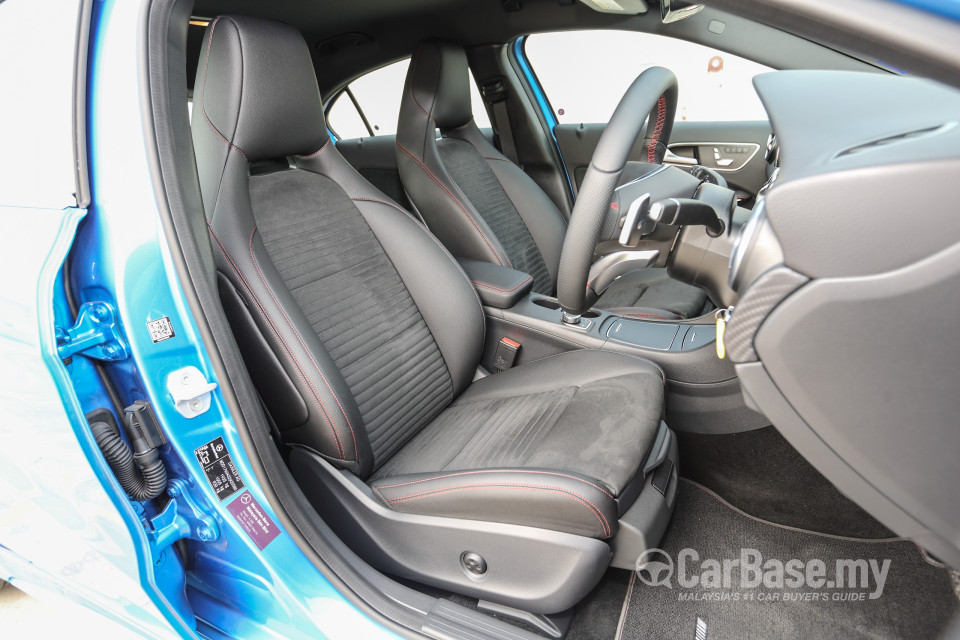 Mercedes-Benz A-Class W176 Facelift (2016) Interior