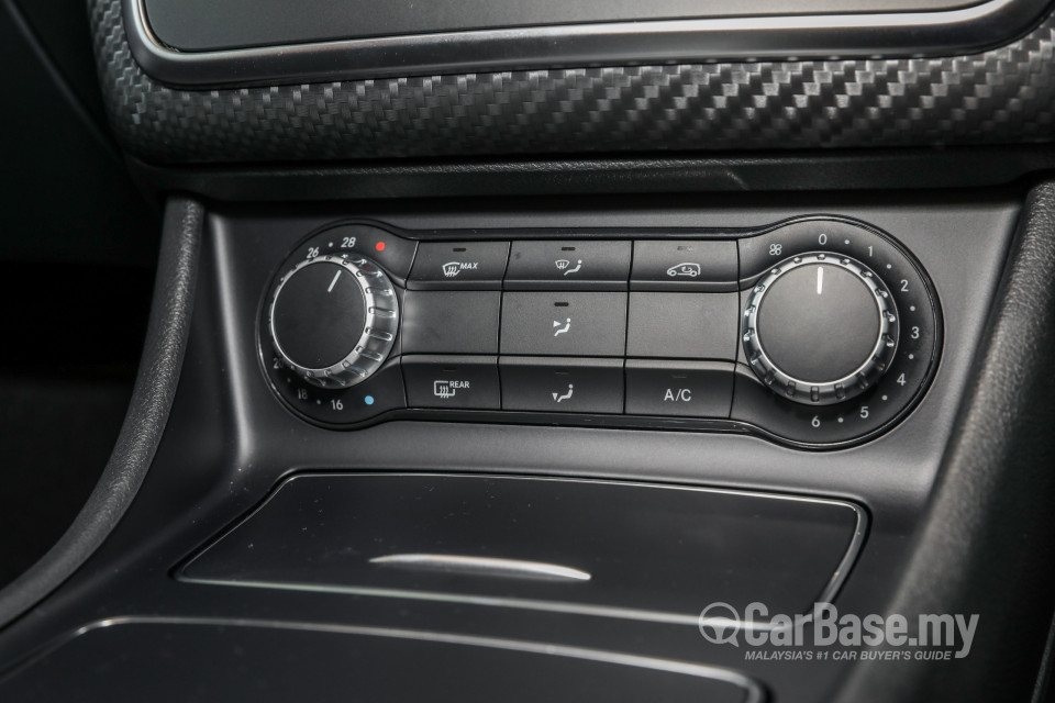 Mercedes-Benz A-Class W176 Facelift (2016) Interior