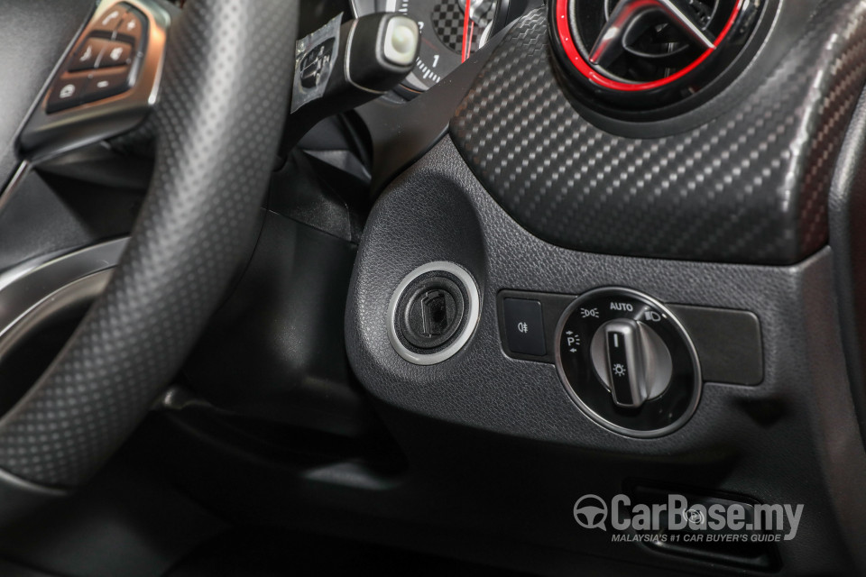 Mercedes-Benz A-Class W176 Facelift (2016) Interior