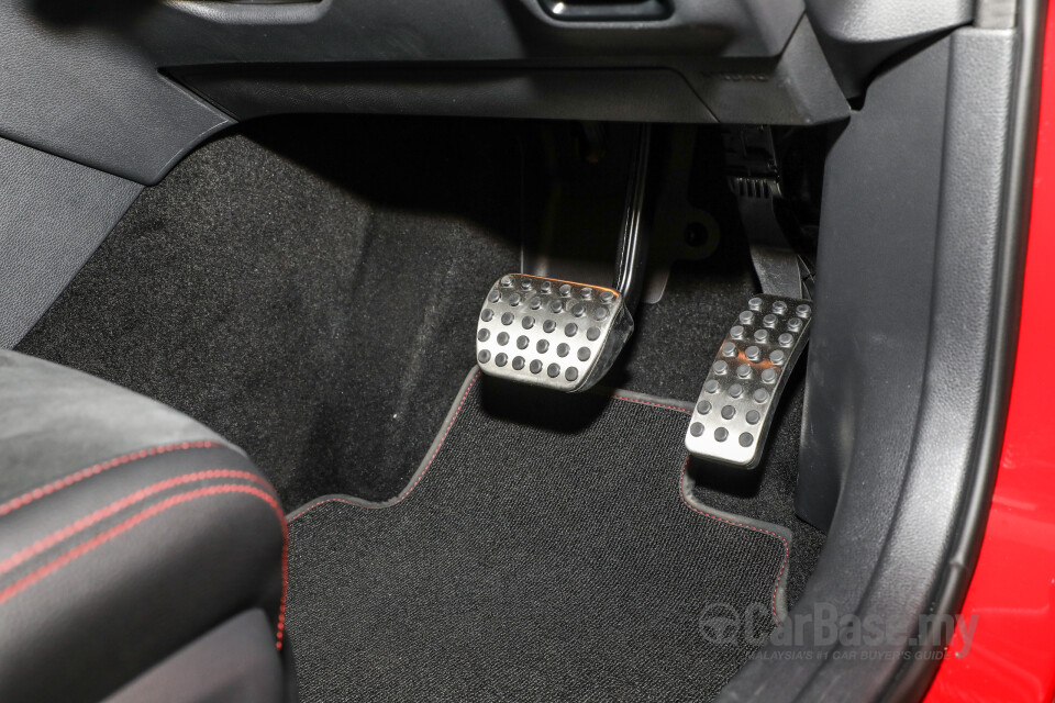 Mitsubishi ASX Mk1 Facelift (2013) Interior