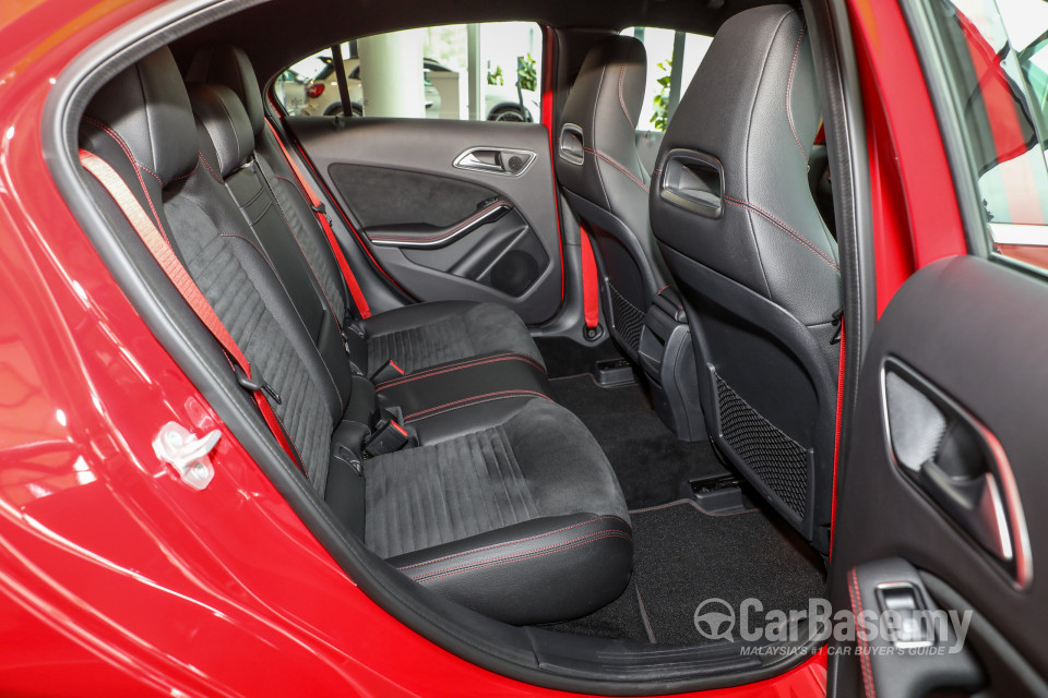 Mercedes-Benz A-Class W176 Facelift (2016) Interior